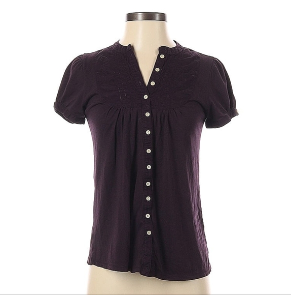 GAP Tops - Women's Purple Button-Up Top